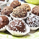 Baileys-Chocolate-Truffles-No-Bake-Irish-Cream-Treats-Recipe