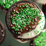 Chocolate-Dipped-Oreos-with-Sprinkles-Recipe
