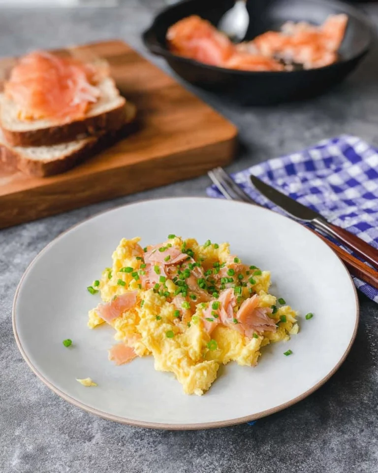 Soft-Scrambled-Eggs-with-Smoked-Salmon-Chives-Toast-or-Bagel-Recipe