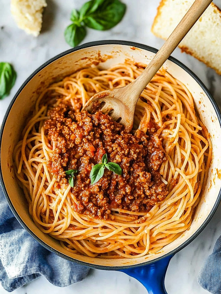 Spaghetti Bolognese | Classic Meat Sauce Pasta Dinner 141 Spaghetti Bolognese | Classic Meat Sauce Pasta Dinner