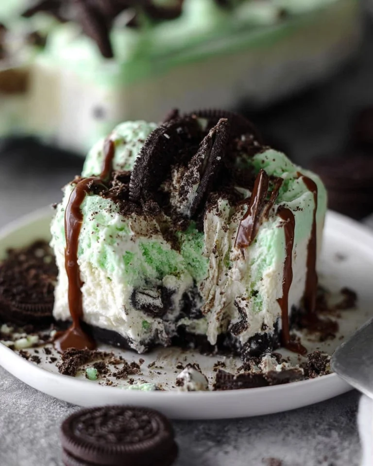 Mint-Oreo-Ice-Cream-Dessert-Recipe
